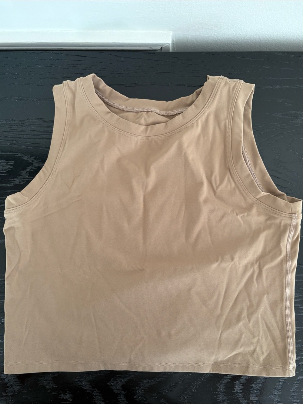 HeyNuts Athletic Crop Top
Carbon Dust